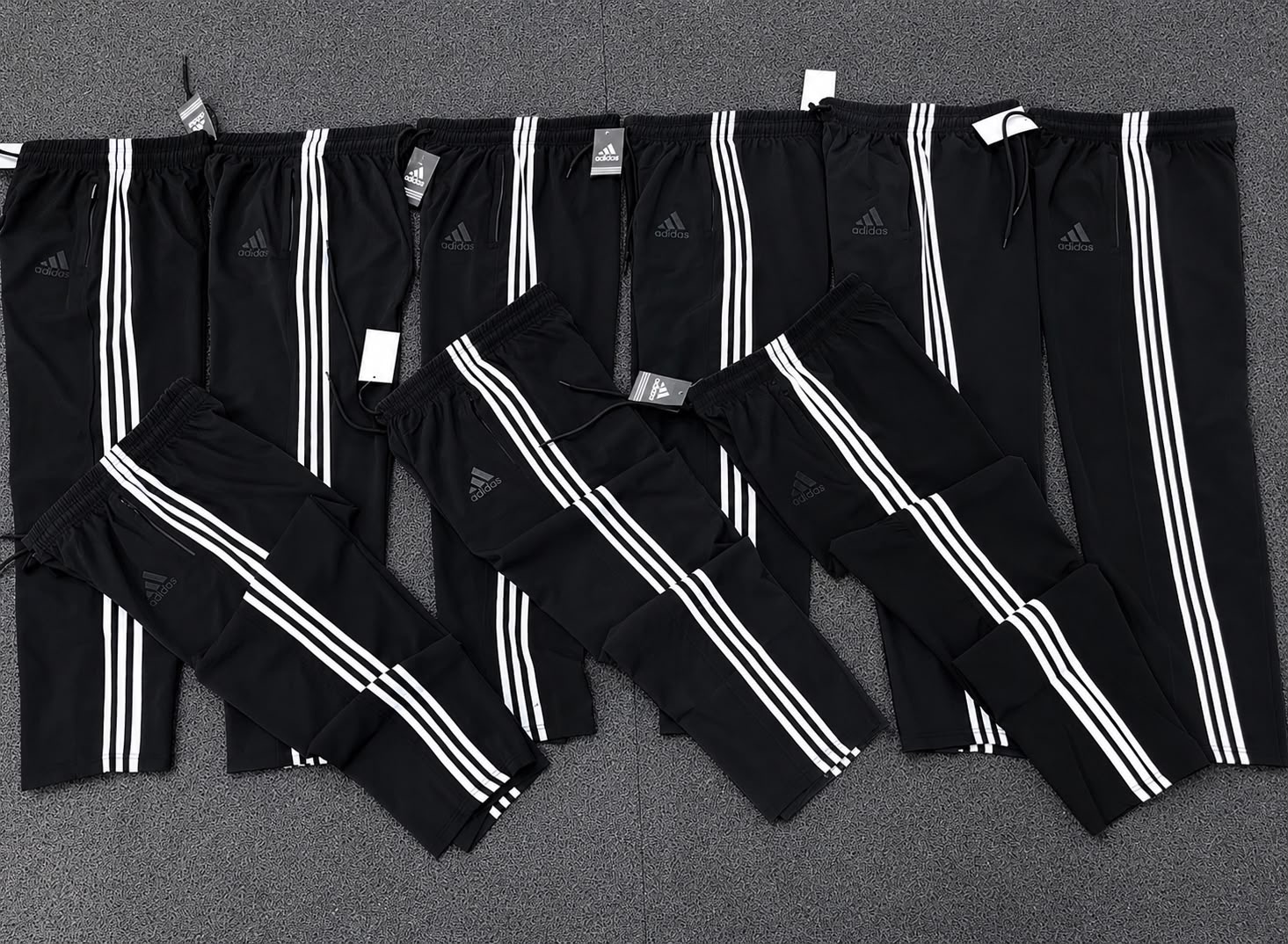 ADIDAS BAGGY TRACKS additional image